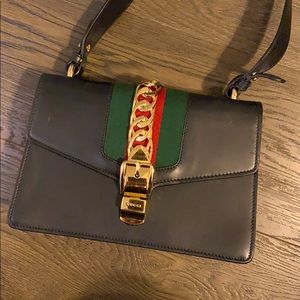 Loved Gucci Sylvie Leather Handbag w/ crossover
